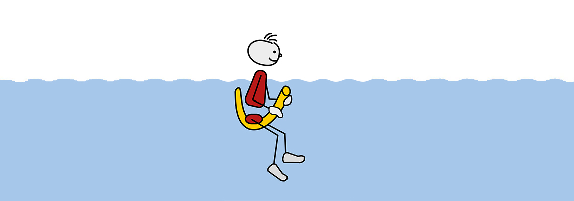 Figur "reitet" auf einer Poolnudel